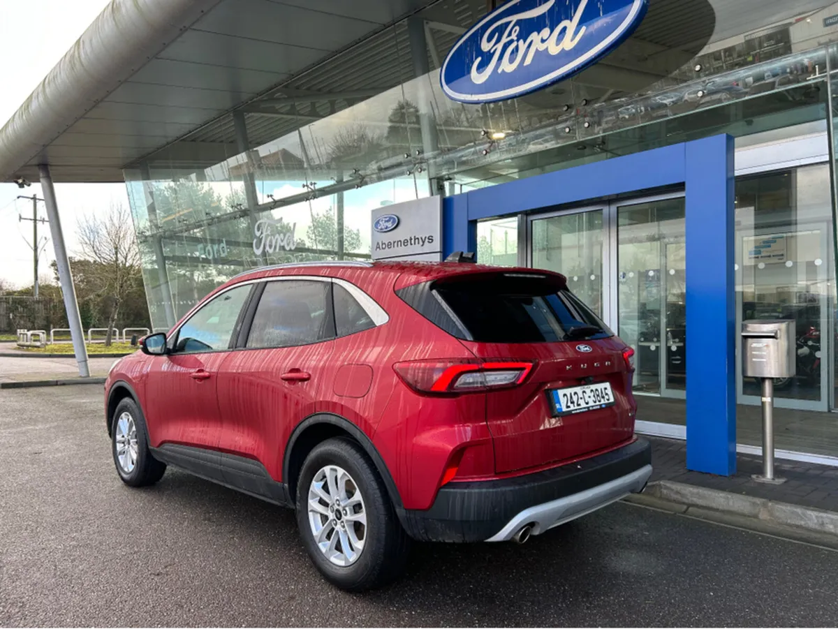 Ford Kuga TITANIUM 5DR 2.5HEVS225 S6.2 2P - Image 3