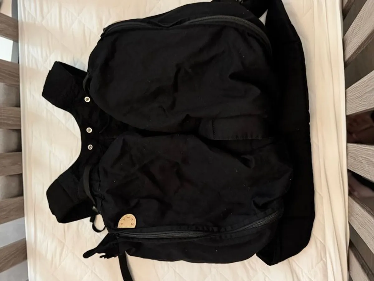 Weego twin baby carrier - Image 1