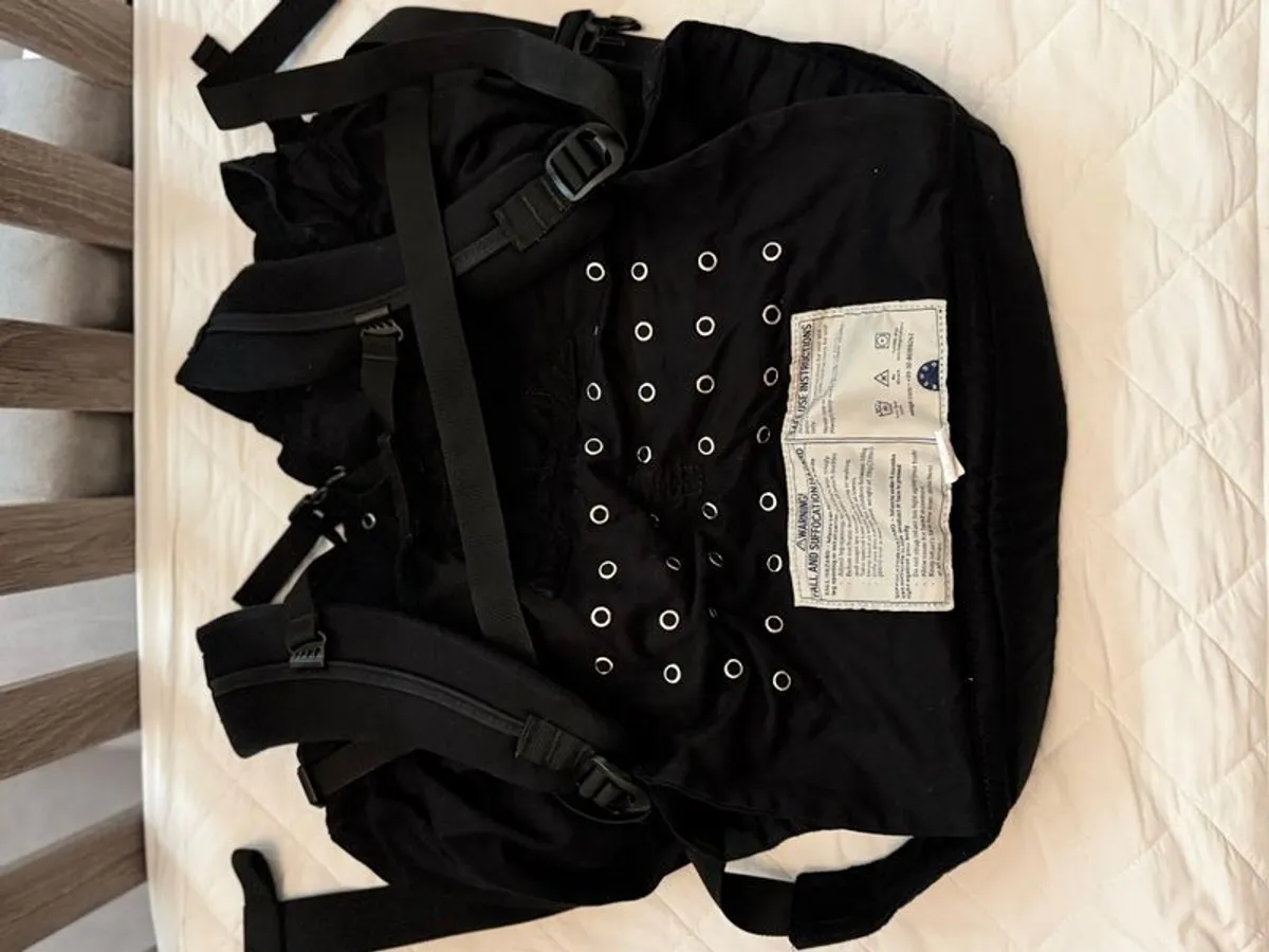 Weego twin baby carrier - Image 2