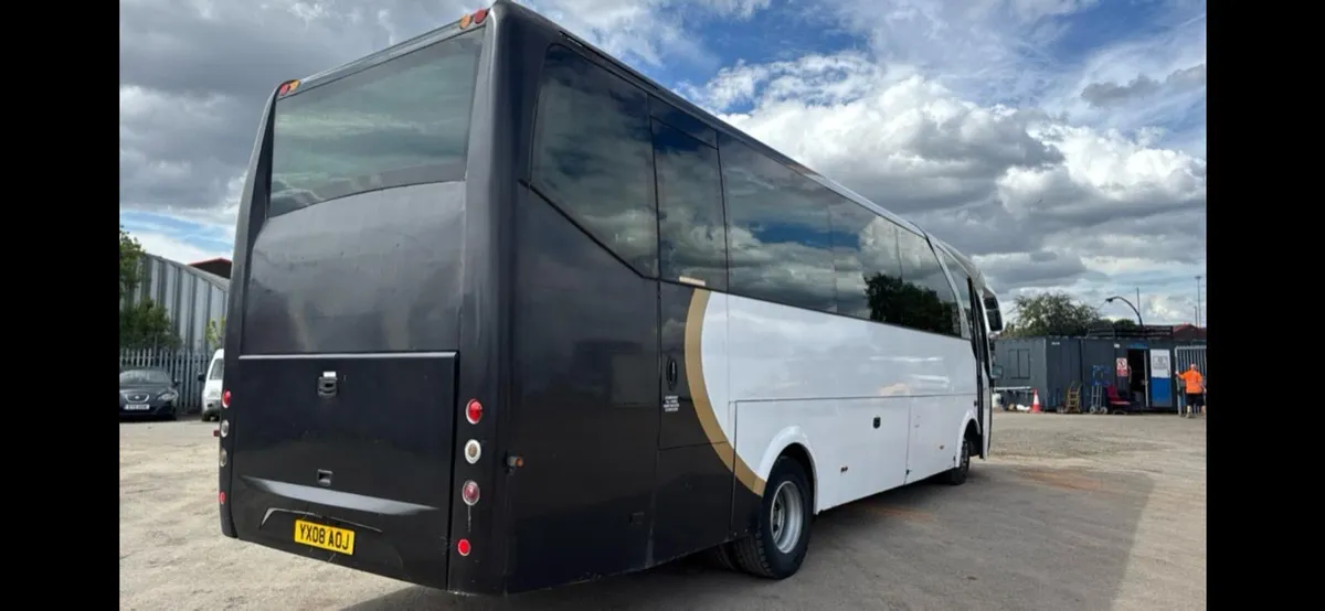 Mercedes-Benz Atego 1324 Optare Solera HD - Image 3