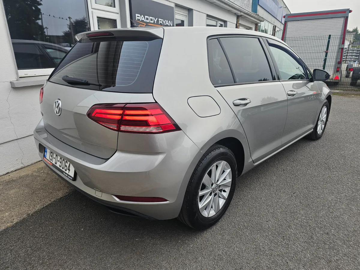 2019 Volkswagen Golf 1.6Tdi Trendline Manual - Image 3
