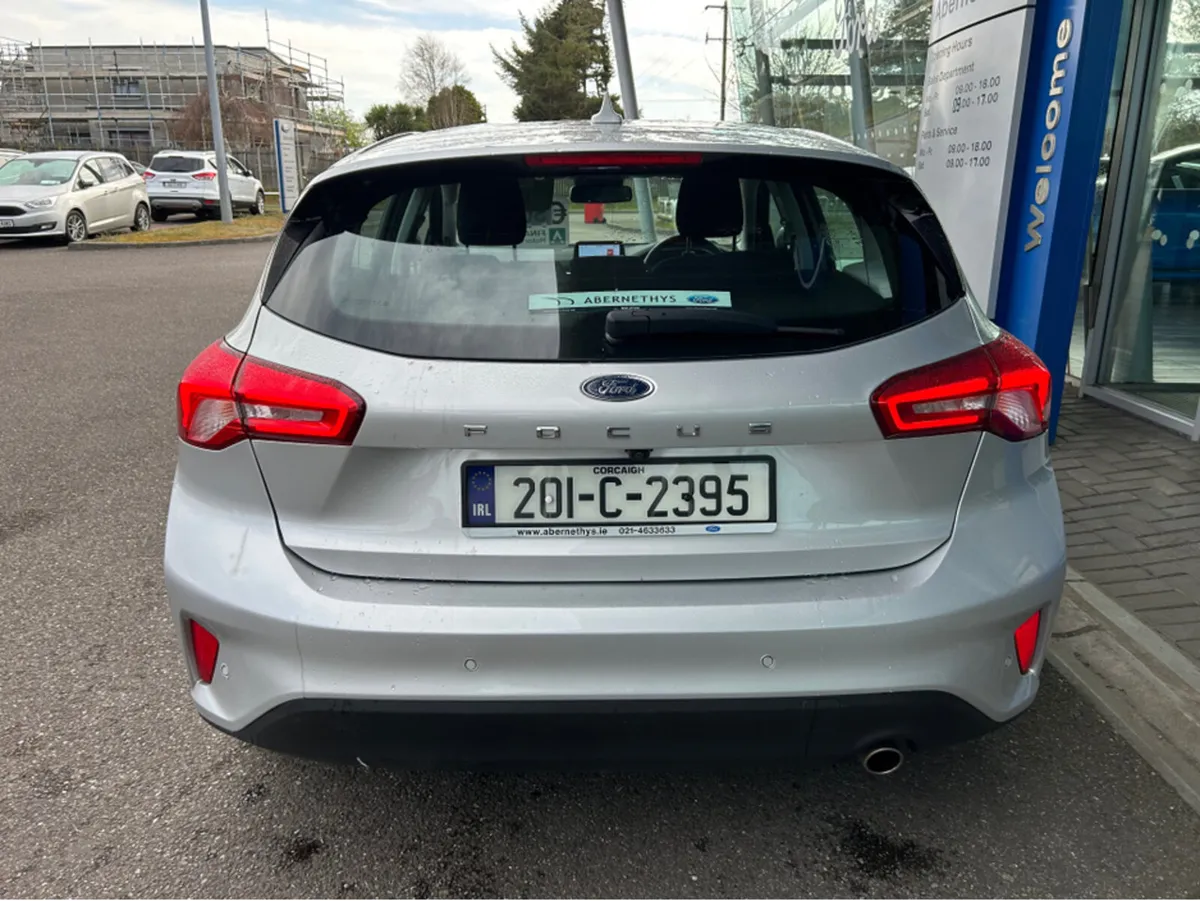Ford Focus TITANIUM 5DR 1.0T 125 S6. S6.2 M6 5 - Image 2