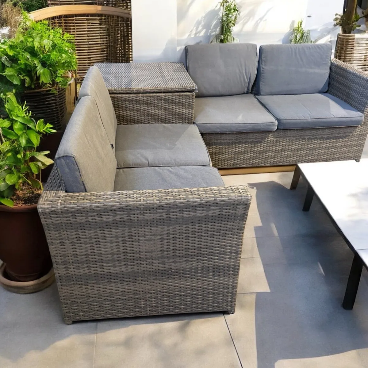 Patio Sofa suite - Image 3