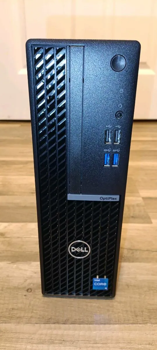 Dell Optiplex 7010 Very Good Specs And Condition - Image 1