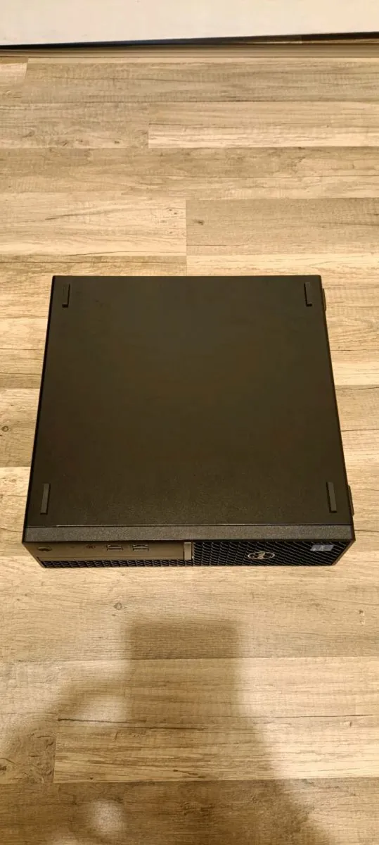 Dell Optiplex 7010 Very Good Specs And Condition - Image 3