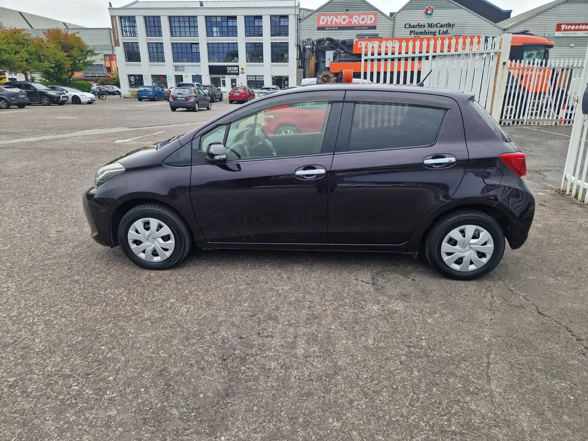 Toyota Yaris 1.0 Petrol Automatic ( Only 31k ) - Image 4