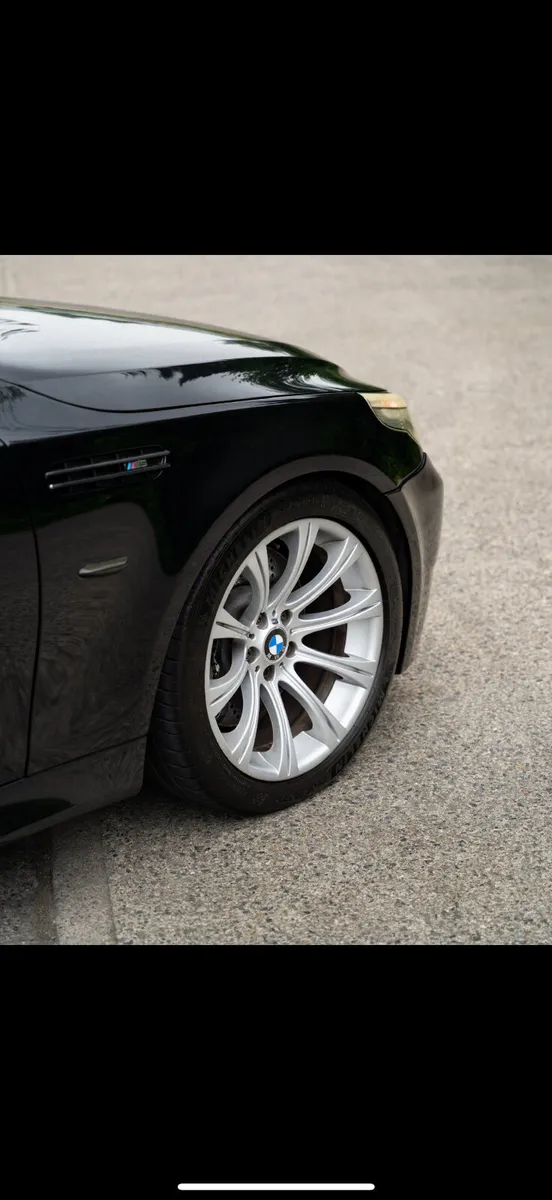 BMW M5 2005 - Image 4