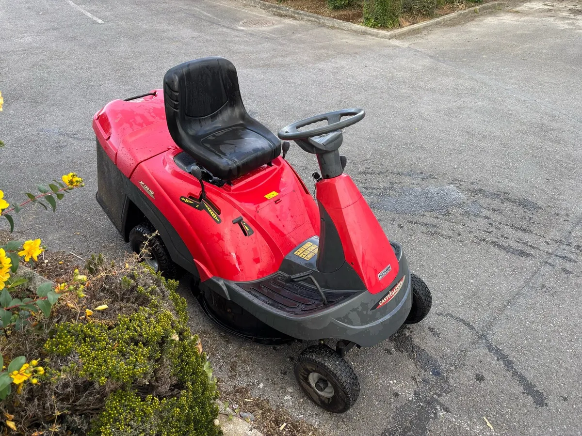 Castelgarden Ride on Mower - Image 2