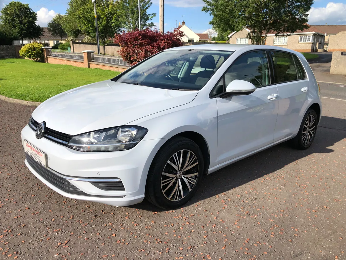 2019 Volkswagen Golf 1.6 TDI SE Nav 115 BHP - Image 4