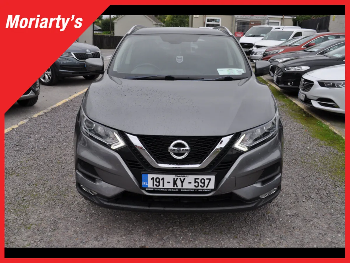 Nissan Qashqai 1.5 SV 18 4DR - Image 2