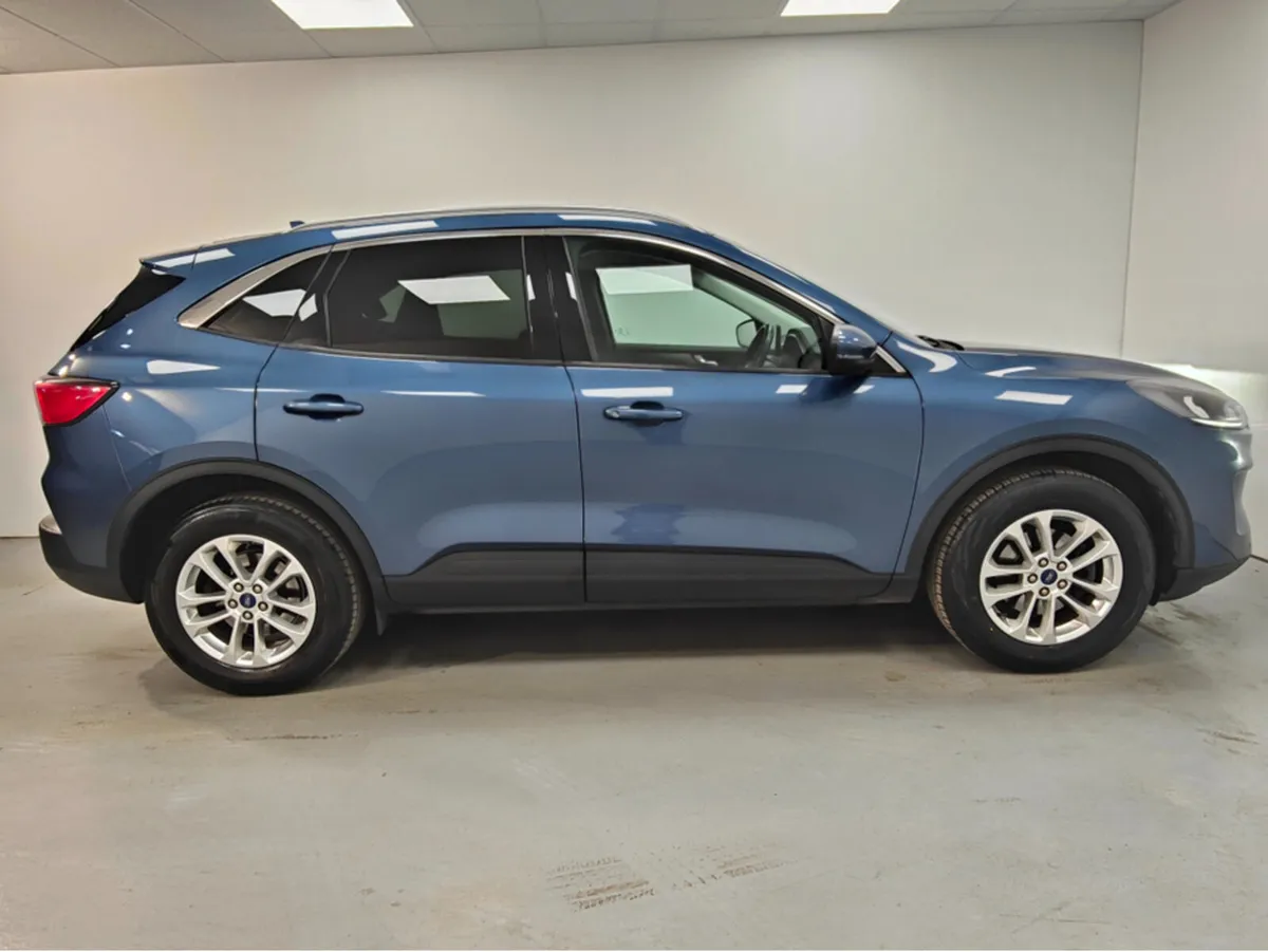 Ford Kuga TITANIUM 5DR 2.0TD190 S6.2 A8 4 - Image 4