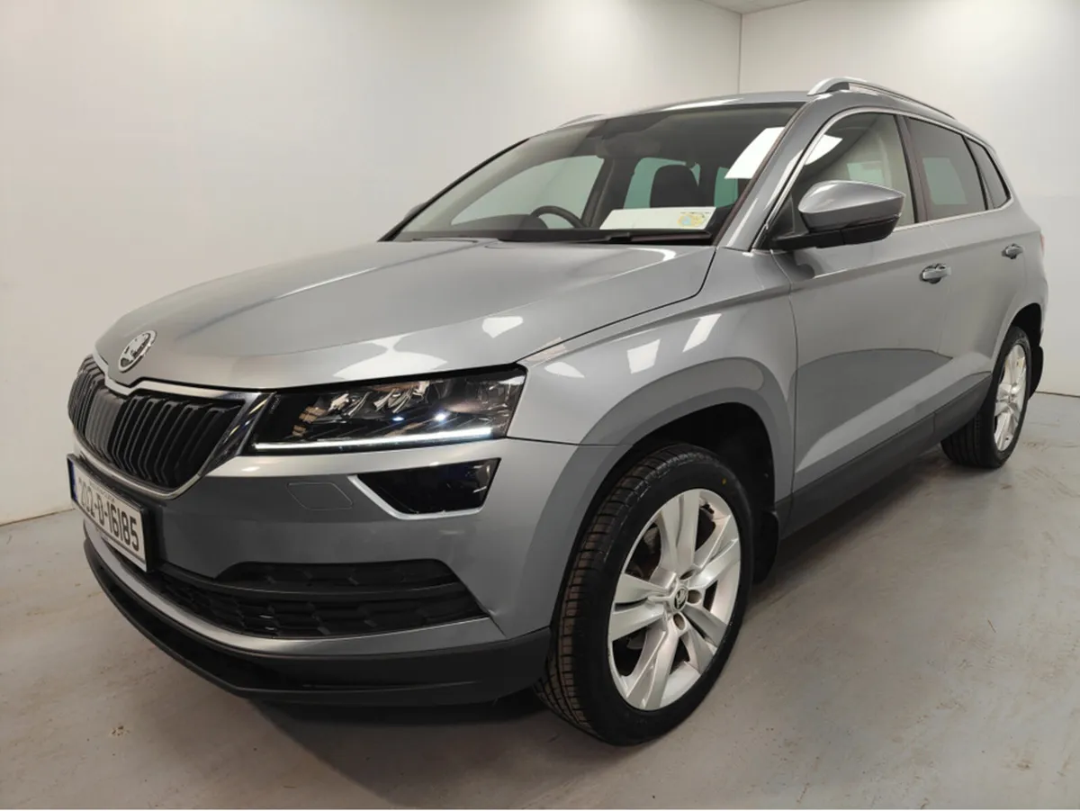 Skoda Karoq STYLE 1.6 TDI 115HP 4DR - Image 1