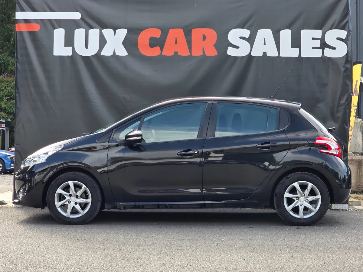 2015 Peugeot 208 1.4 HDI ACTIVE // NEW NCT - Image 3