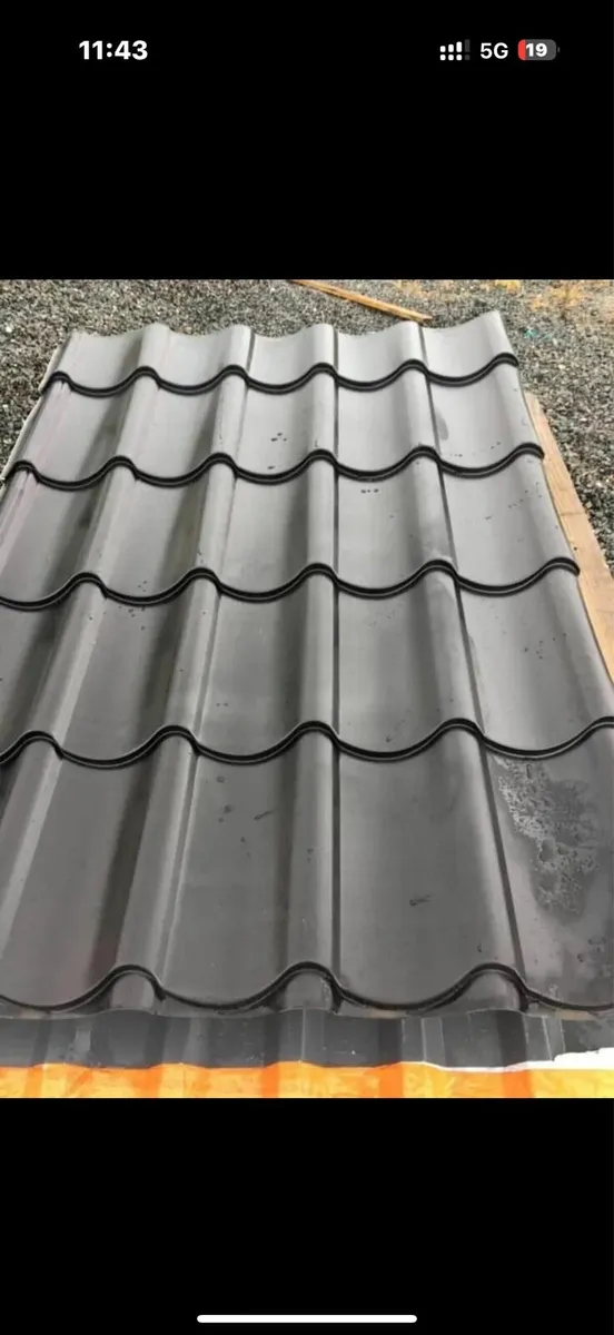 Roof tile effect sheeting - Image 3