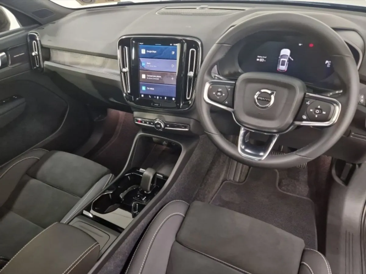 Volvo XC40 BEV Ultimate - Image 4