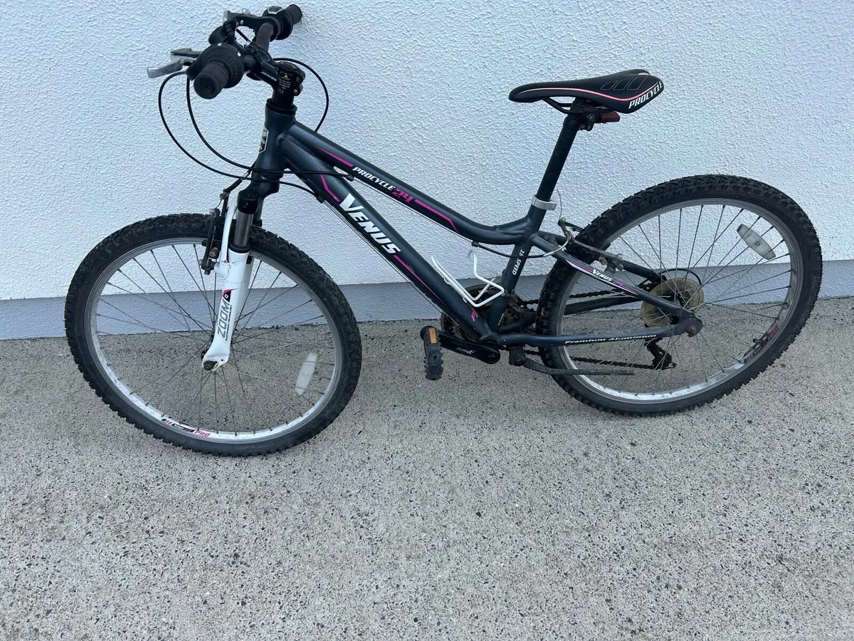Children’s Bike - Image 1