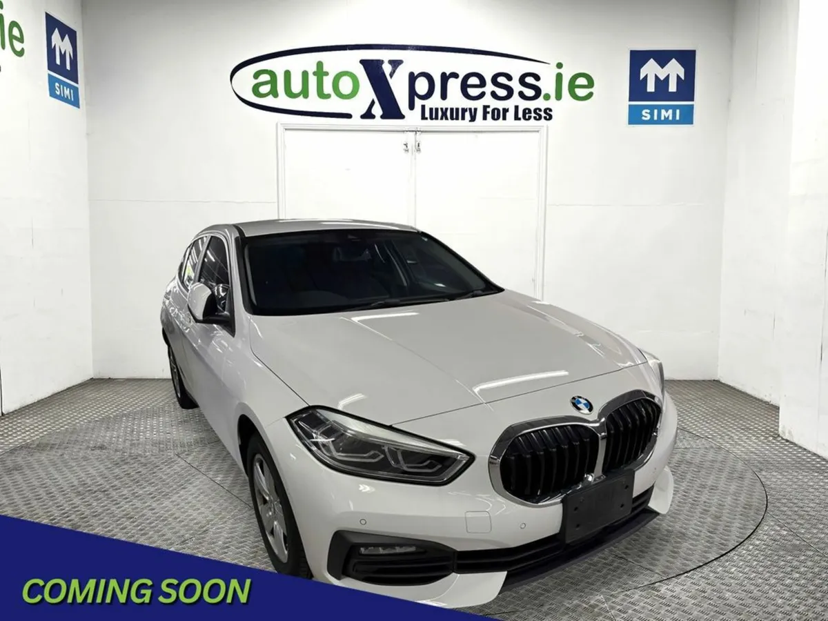 BMW 1-Series 118D PLAY Automatic - Image 1