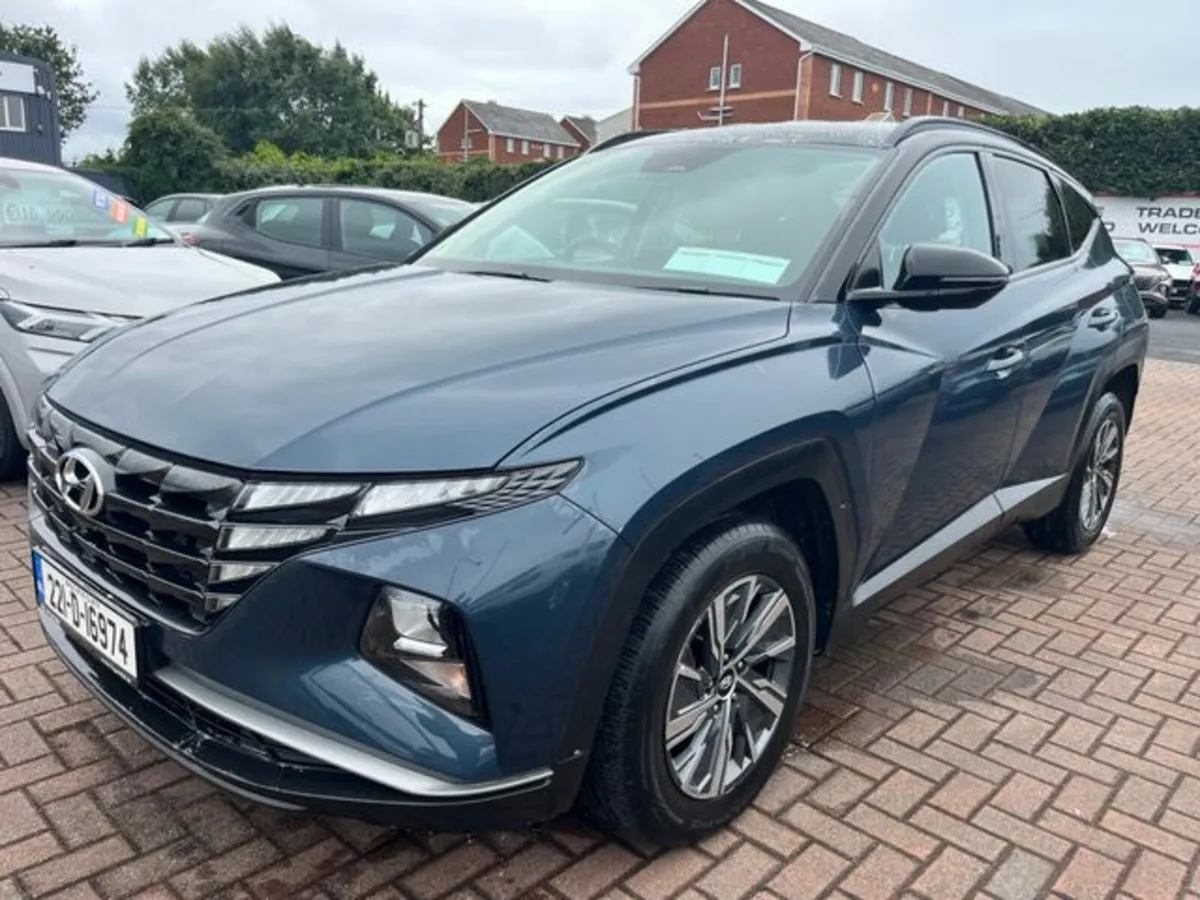 Hyundai Tucson 1.6 Petrol Hybrid Automatic - Image 2