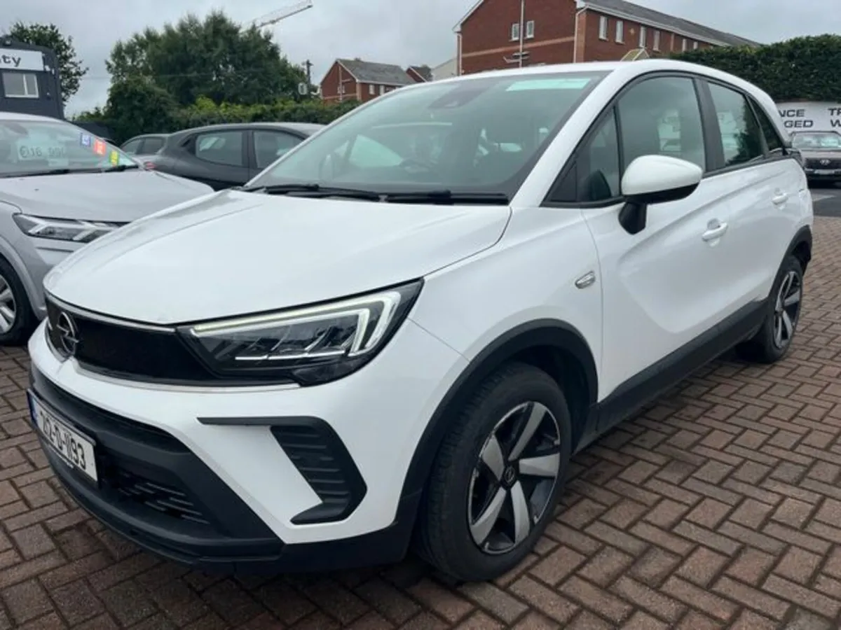 Opel Crossland Petrol 1.2lt 5Dr - Image 2
