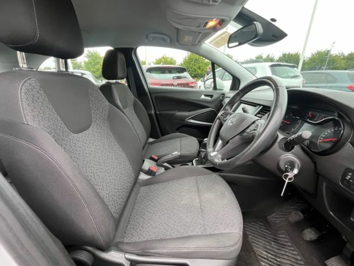 Opel Crossland Petrol 1.2lt 5Dr - Image 4