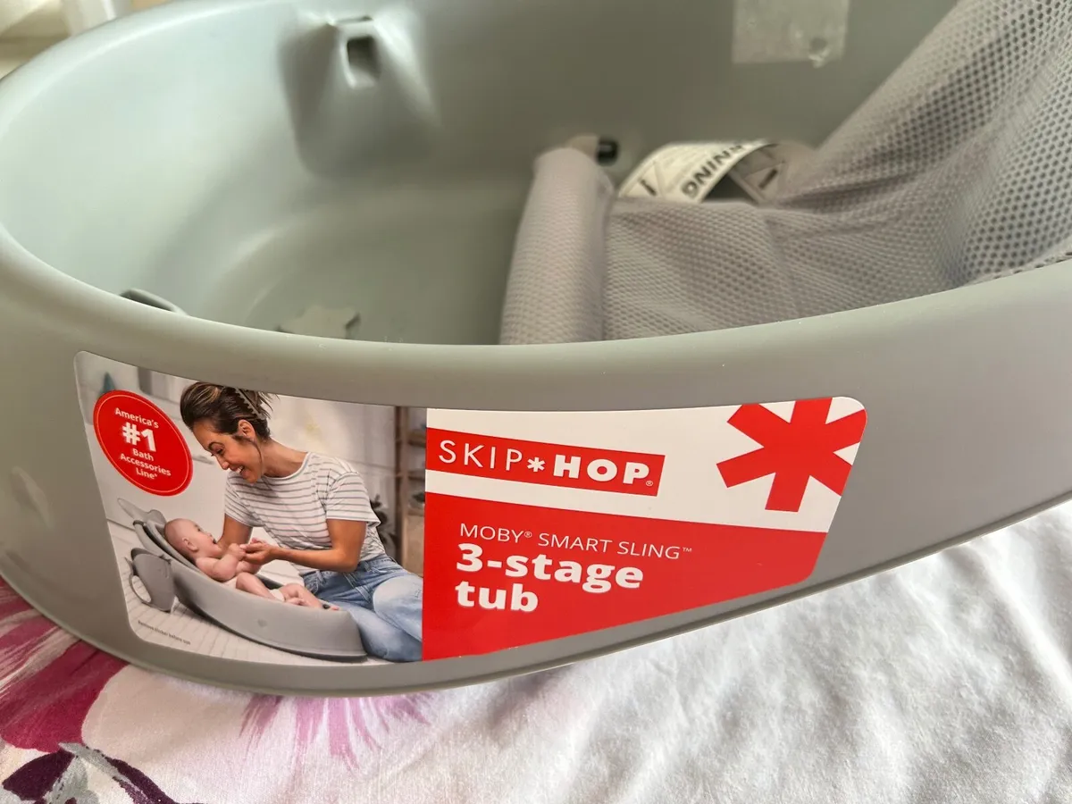 Moby 3 stage baby bath - Image 1