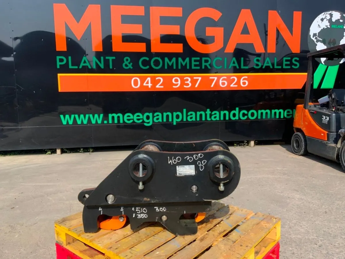 UNUSED HILL QUICK HITCH....80mm PINS.......1487. - Image 1