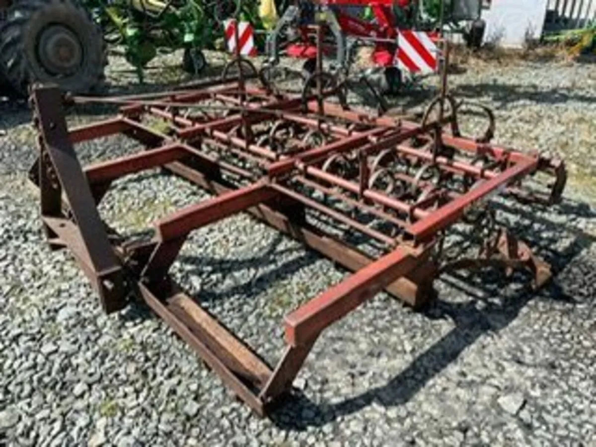 Kverneland Levelling Bar with tines - Image 3