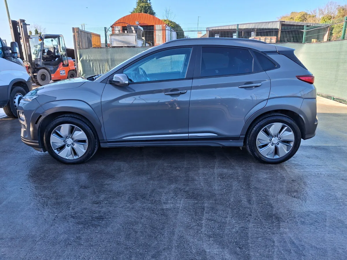 *202 Hyundai Kona  Premium  electric - Image 3