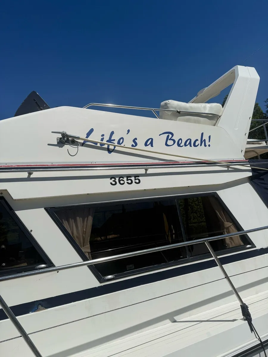 1987 Princess 385 - Image 2