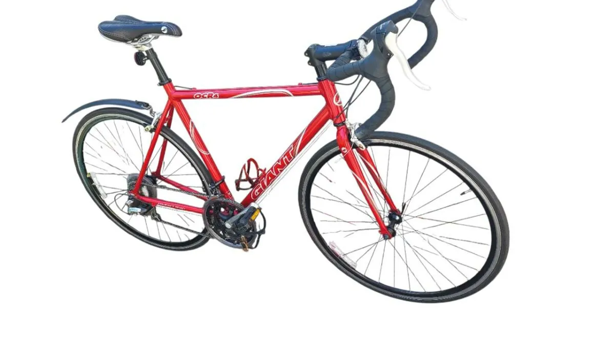 Giant OCR 4 Road Bike "Mint As New" - Image 3