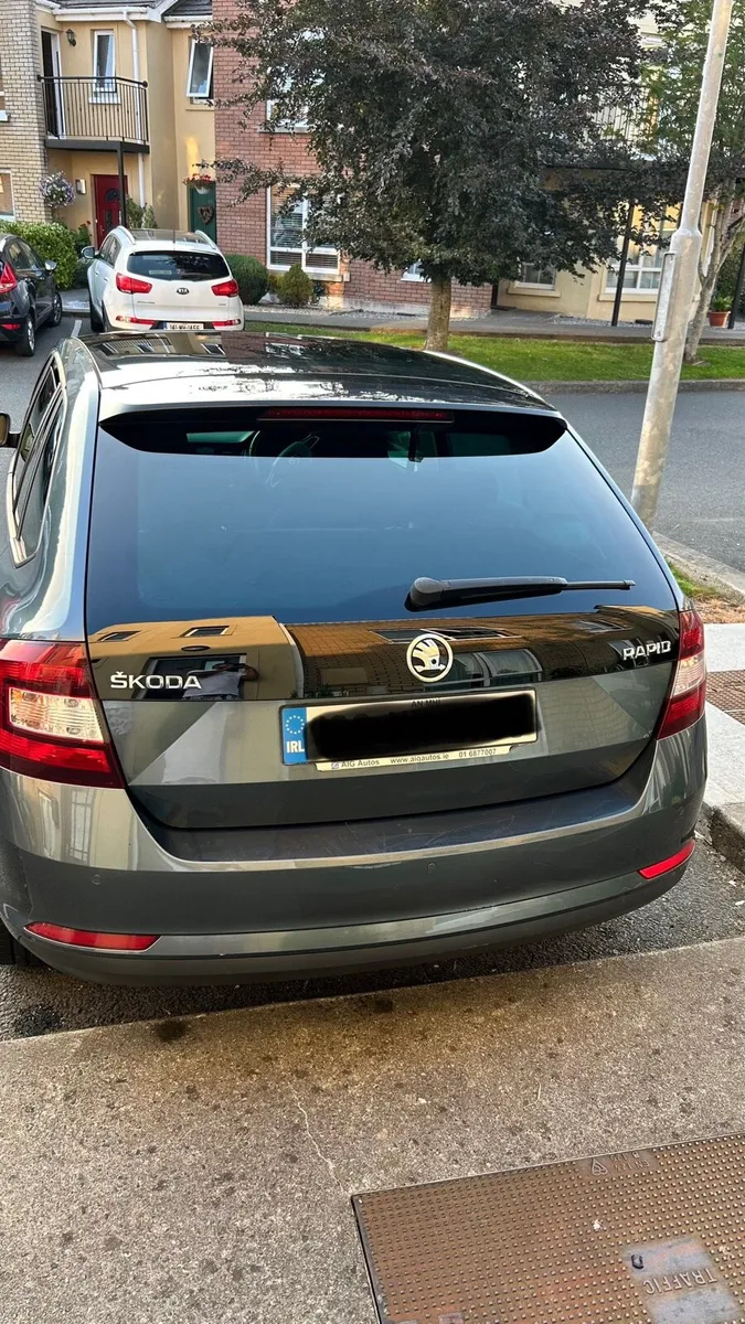 Skoda Rapid 2016 - Image 3