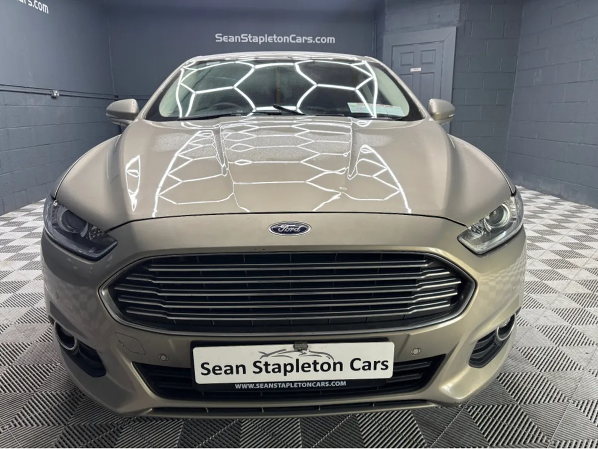 Ford Mondeo ZETEC 5DR 1.5 TDCI 120PS 4DR - Image 2