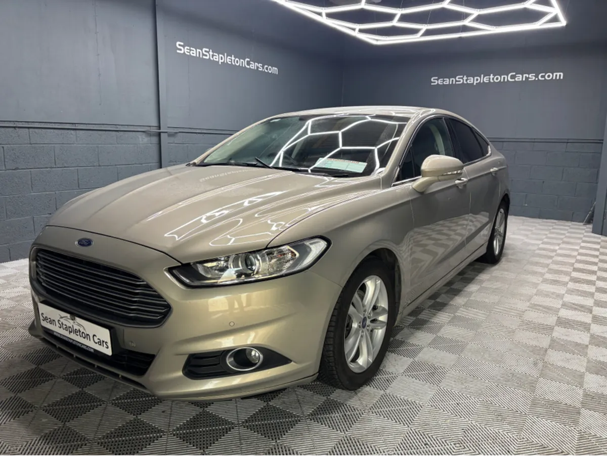 Ford Mondeo ZETEC 5DR 1.5 TDCI 120PS 4DR - Image 4