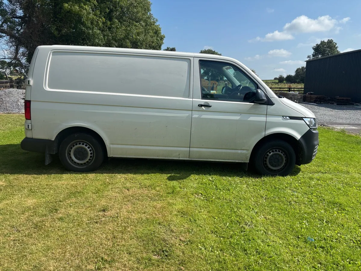 Van - Image 3