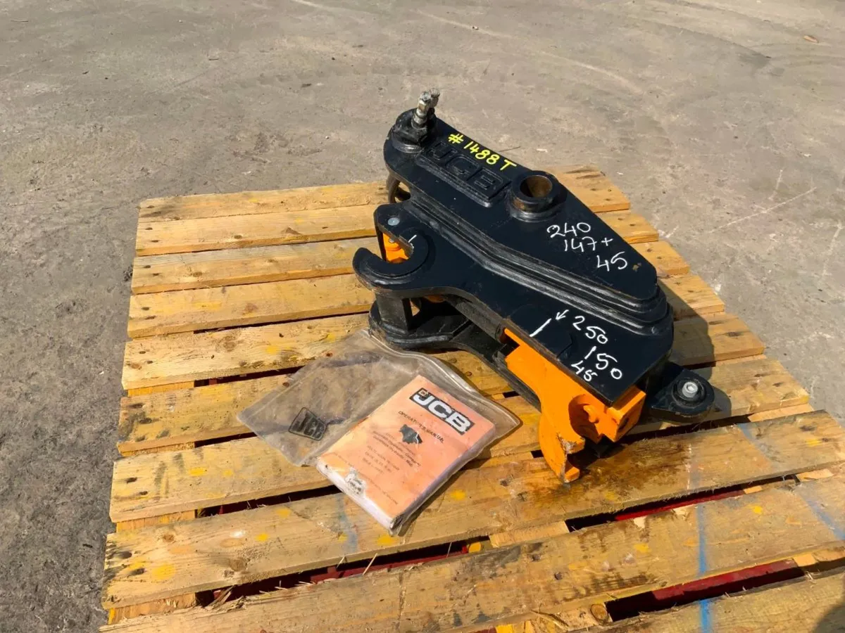 JCB HYDRAULIC QUICK HITCH....45mm PINS......1487t. - Image 2