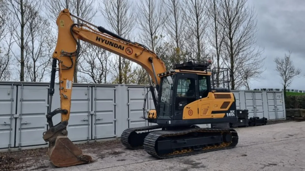 Hyundai HX140L Video @ Undercarriage Ireland - Image 3