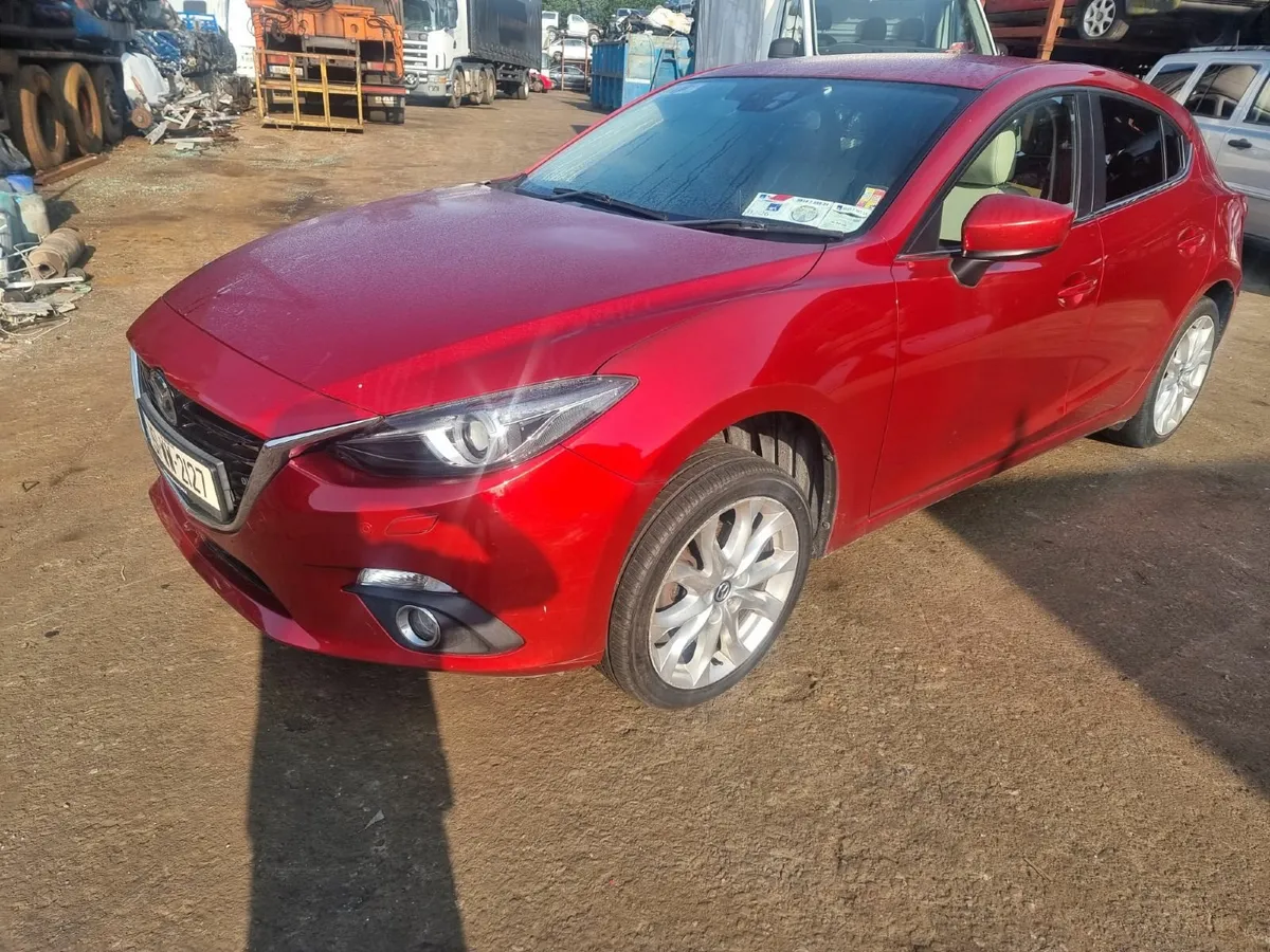 Mazda 3 - Image 2