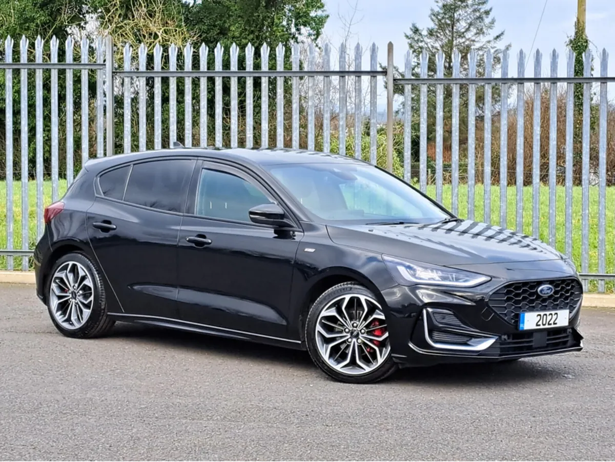 Ford Focus ST-LINE VIGNALE 1.5TD 120BHP AUTOMATIC - Image 1