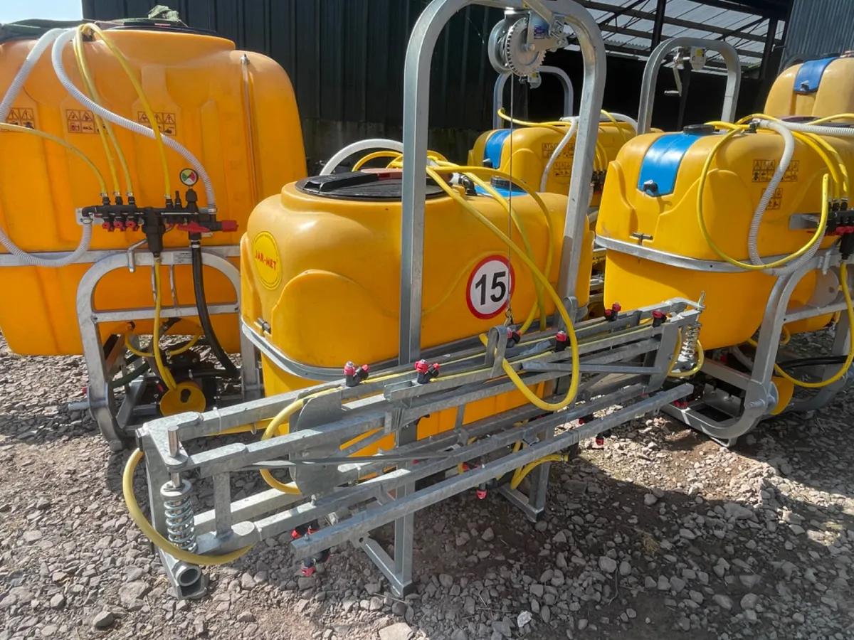 Jarmet 400 litre sprayer (brand new) - Image 1