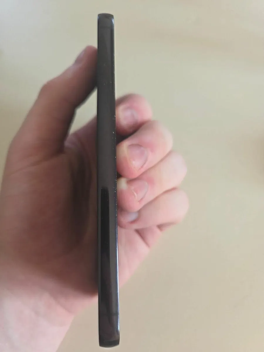 Samsung S23 phone - Image 2