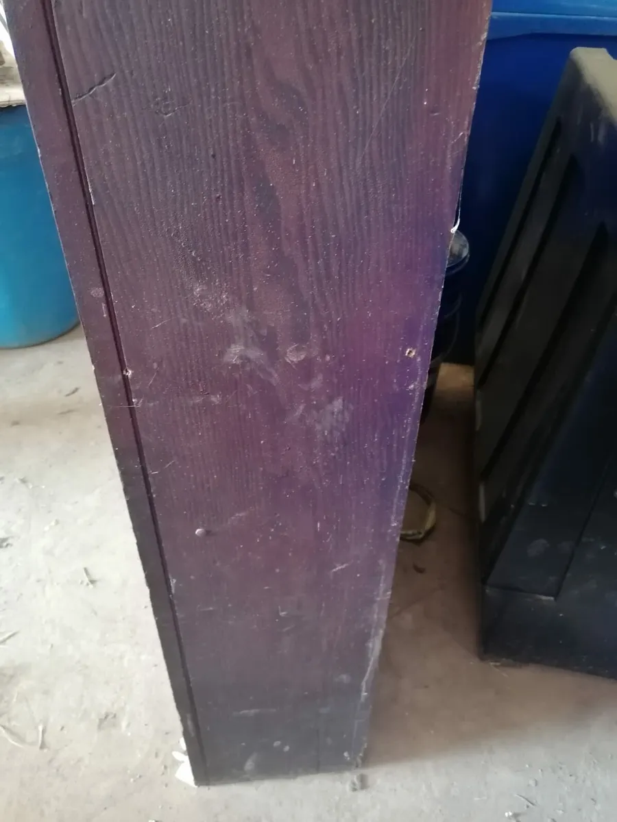 Antique bookshelf - Image 2