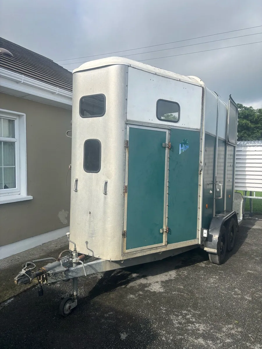 Iforwilliams horse trailer