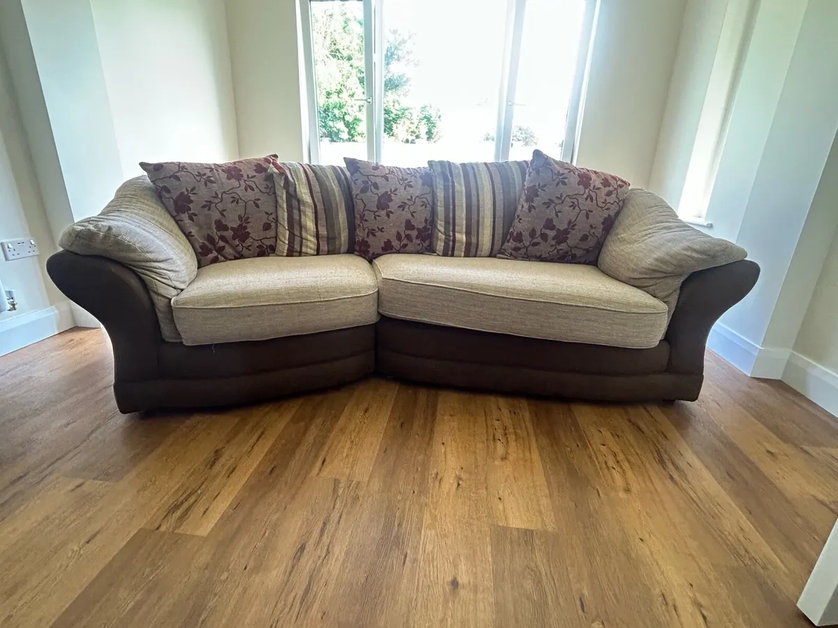 Sofa and armchair - Angled sofa - Image 1