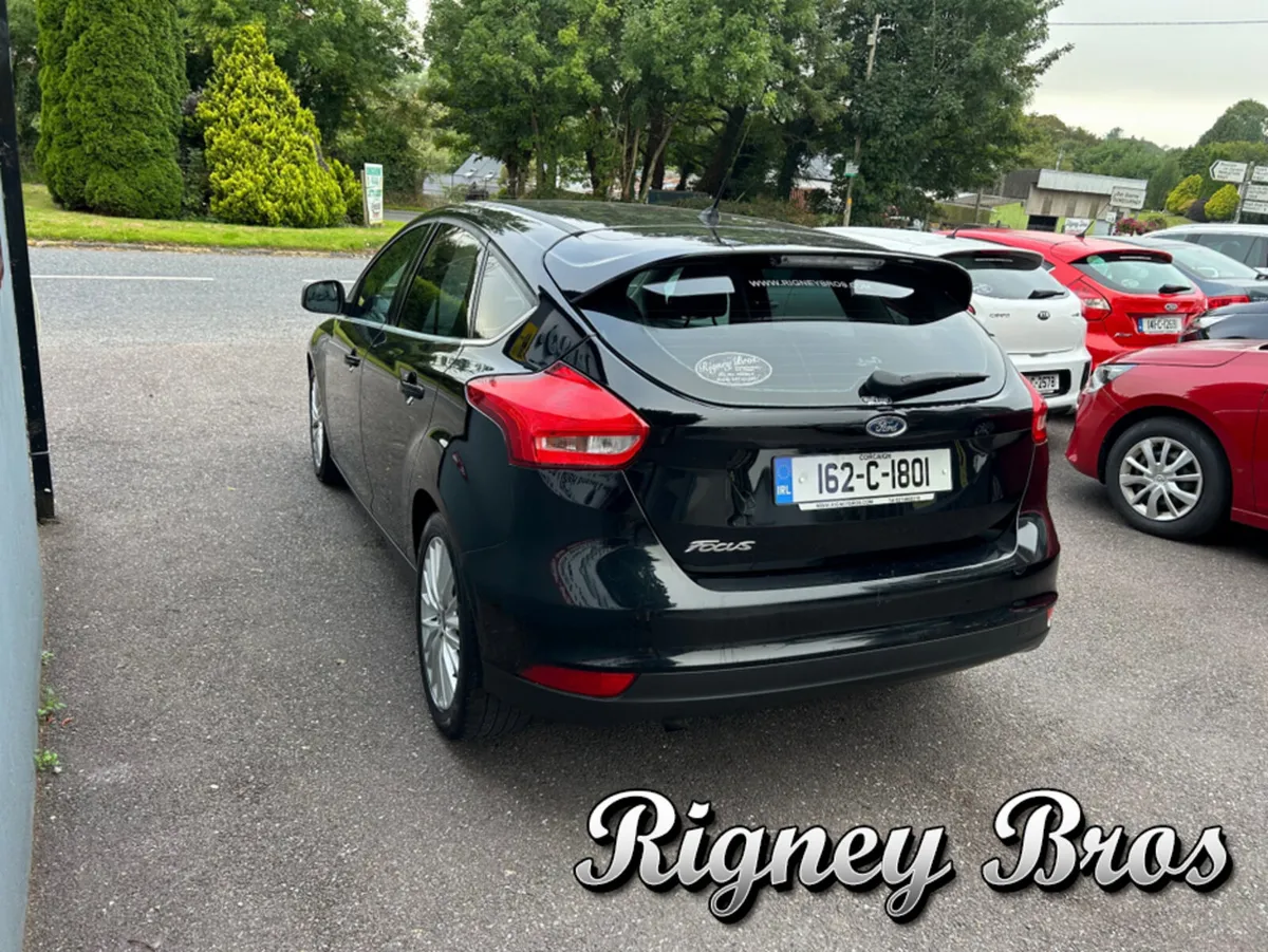 Ford Focus 5DR 1.5 TD 95PS 6Speef - Image 4