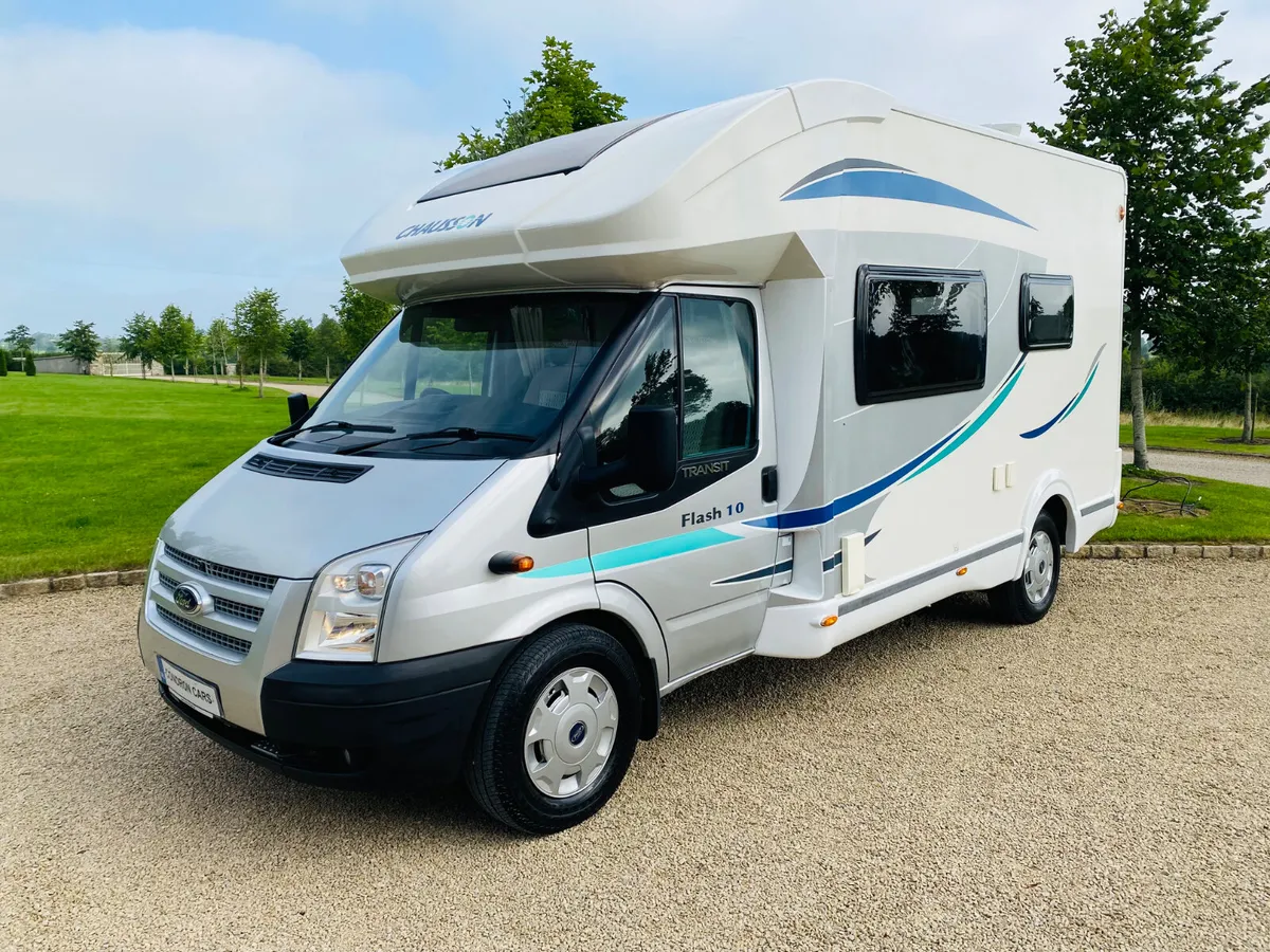2013 (132) CHASSON FLASH 10 LOW PROFILE 4 BERTH - Image 1