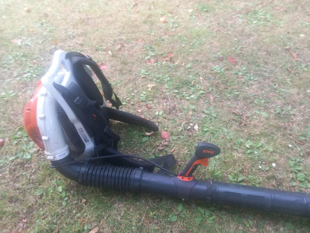 Stihl leaf blower - Image 4