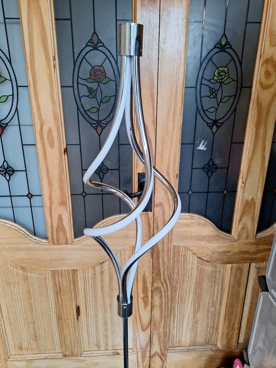 Led lamp - Image 3