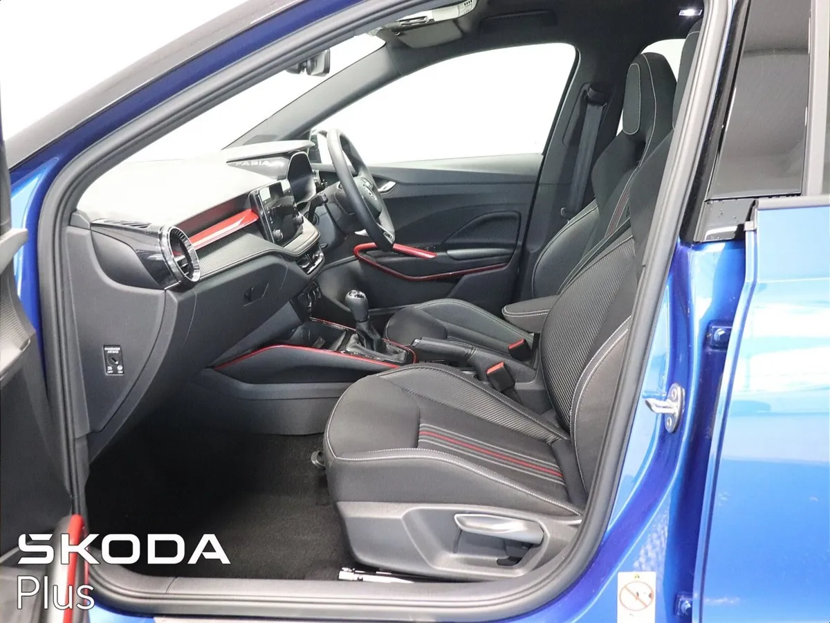 Skoda Fabia MONTE CARLO 1.0 TSI - Image 4