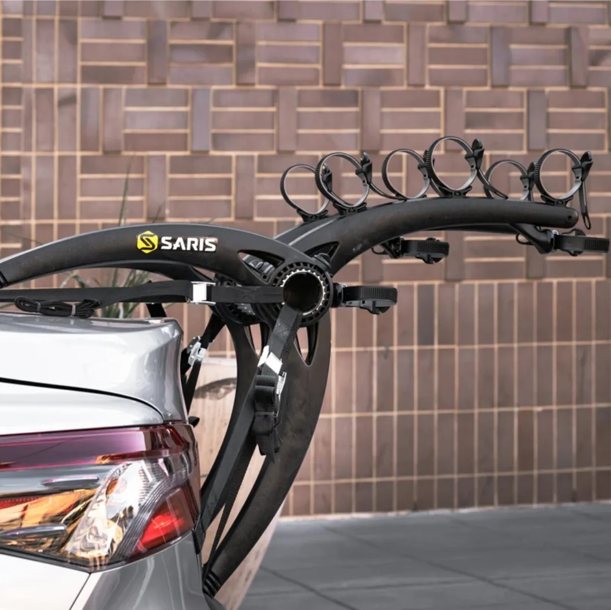 SARIS  BONES 3 BIKE RACK - Image 1