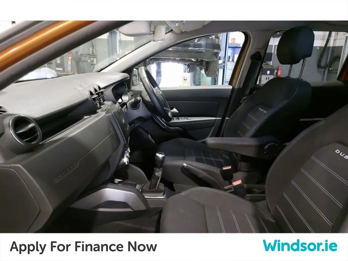 Dacia Duster 1.5 Blue dCi 115 Prestige - Image 4